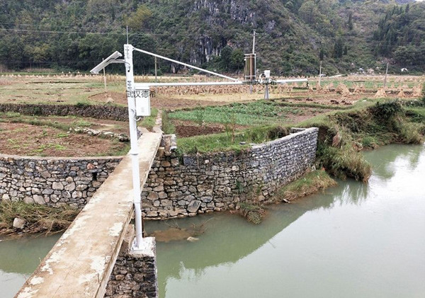 1594804750355399.jpg 2020_0612_7b6f0ecfj00qbsj7b003wd000m800gop.jpg